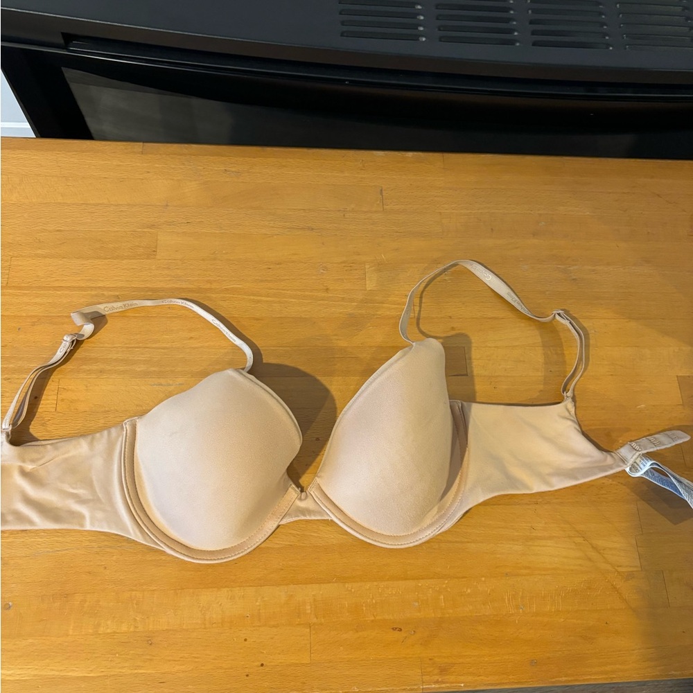 Calvin klein wire bra  32C